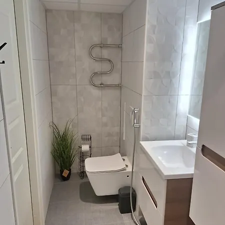 Apartman Spacious & Sunny With A Balcony Tartu